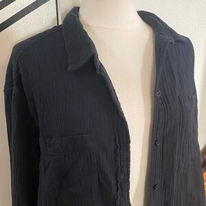 GAP 100% cotton Women's Black waffle Button Down Shirt
